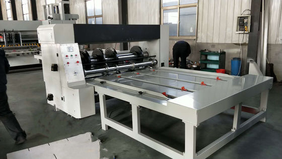 Macchina rotatoria ondulata automatica di Slotter dei semi per la piegatura del cartone