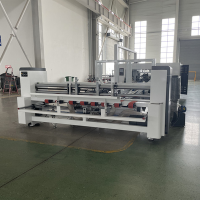 Il tipo 2600 ha automatizzato la piegatura del cartone 5layer e l'incollatura dell'alta velocità della macchina