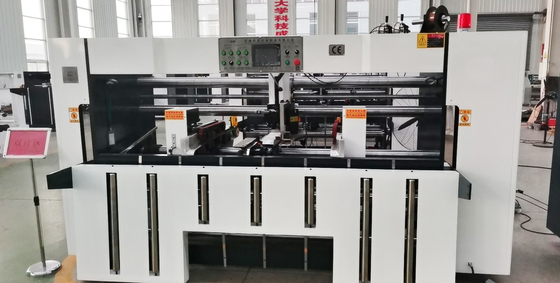Macchina per cucire a scatola semi automatica a doppio pezzo PLC per scatola di cartone