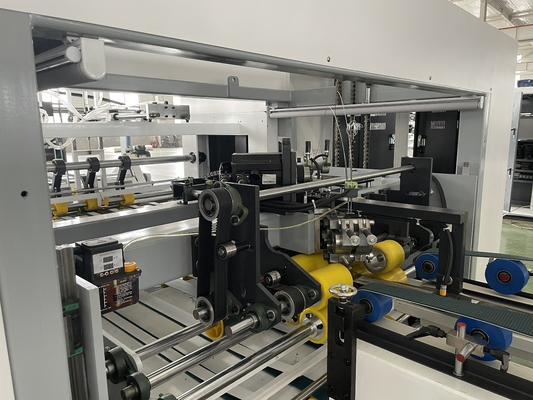 Spessore automatico della cucitrice 0.1-2mm di Gluer della cartella 2500KG