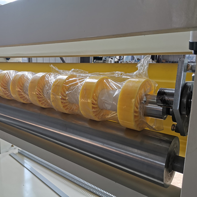 Linea di produzione del cartone ondulato delle lame elicoidali della taglierina di NC larghezza di 2200mm