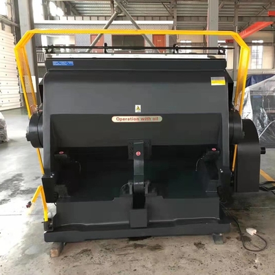 La cavità dei pp riveste la macchina tagliante tagliante piana della stampa del cartone manuale per cartone