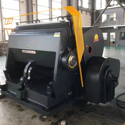 La macchina di piegatura 1500 e tagliante manuale muore taglierina per il manuale tagliante della macchina del cartone di cuoio