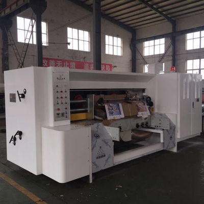Dimensione massima del foglio 2500mm Cartone ondulato Slotter Efficiente prestazioni