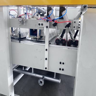 Linea di produzione di cartone ondulato doppia faccia con sistema di correzione a 2 gruppi Prestazioni ottimali