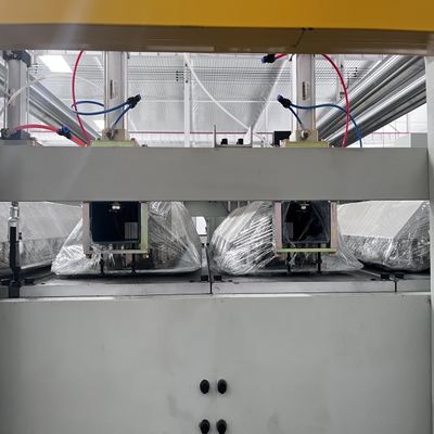 Linea di produzione di cartone ondulato a 5 strati Double Facer, velocità economica 120-180 m/min, piastra di pressione pneumatica 7 gruppi per imballaggio