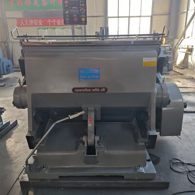 Taglierina per cartone ondulato per imballaggi in plastica e legno con velocità di 20±2 corse al minuto per garantire il taglio