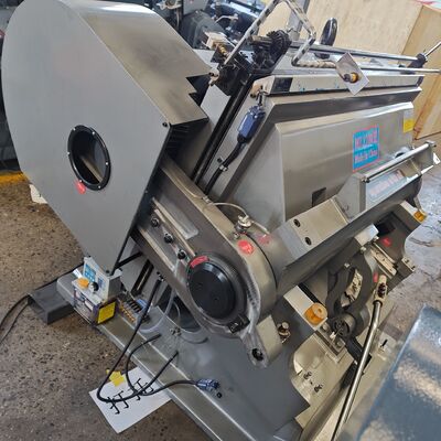 Macchina manuale per fustellatura di cartone ondulato, alimentazione elettrica, perfetta per forme di cartone personalizzate e linee di produzione