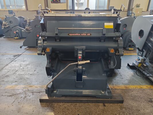 ML1100 Semi-automatica macchina fustellatrice per cartone ondulato con quattro dispositivi di sicurezza e frizione del freno a piastra di aspirazione elettrica