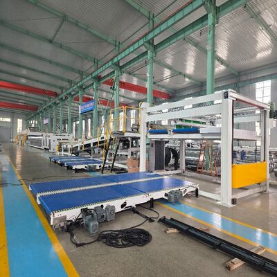 Cartone Ondulato Linea di Produzione Cartone Ondulato a 5 Strati Tensione 380V Adatto per il Processo di Produzione di Materiali di Imballaggio