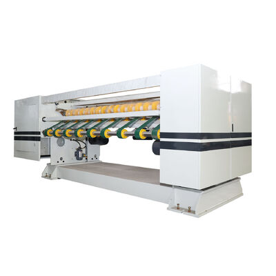 Motore servomotore a trasmissione principale 22 KW linea di produzione di cartone ondulato NC macchina di taglio con precisione di taglio ± 1 mm per la produzione