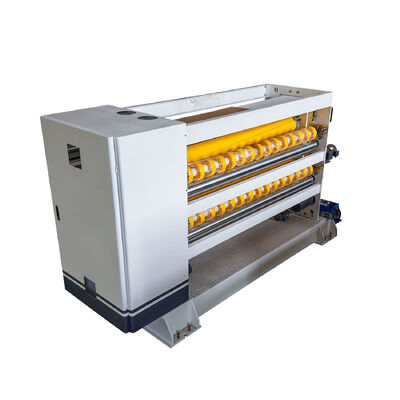 Precisione di taglio ± 1 mm Linea di produzione di cartone ondulato a 7 strati progettata per memorizzare 200 ordini garantendo taglio e produzione