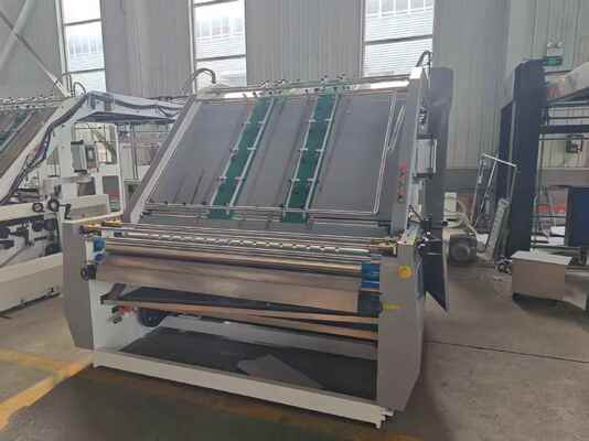 Laminatore automatico a flauto ad alta velocità da 100 pcs/min con dimensioni 1600x1250 mm e sistema di controllo PLC
