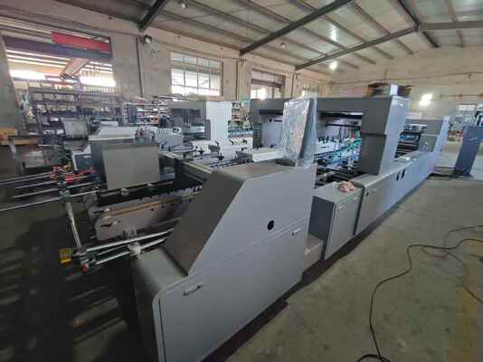 PT-A1250 High Speed Corrugated Carton Folder Gluer Machine con velocità massima di 300 m/min, controllo touch screen PLC e azionamento indipendente di alimentazione della carta